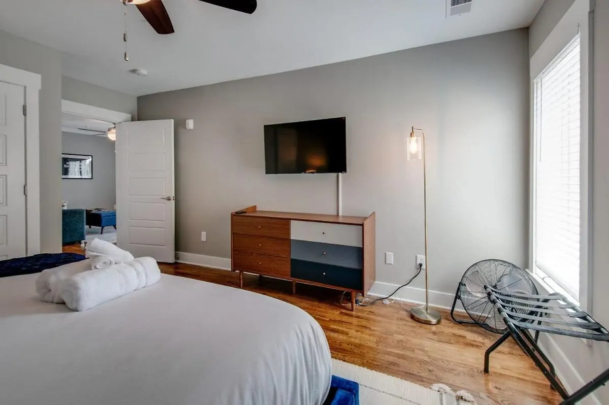 New Nashville Condo With 2 King Beds Walk To Bars Apartment